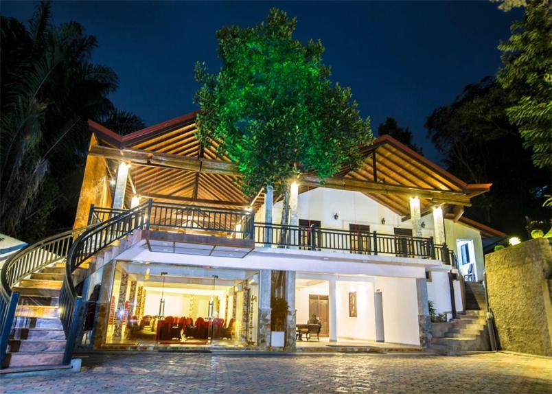 Hotel Grand Casa Kandy Extérieur photo